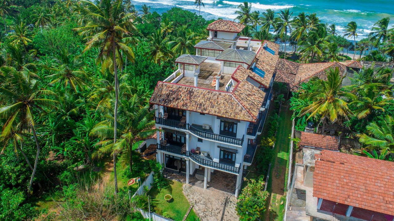 Villa Tissa Beach Resort Weligama Esterno foto